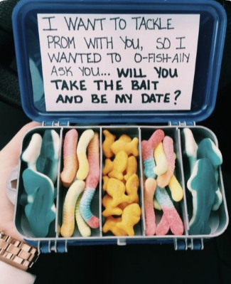 10 Best Ways To Ask Someone To A Dance If They Like Hunting and Fishing